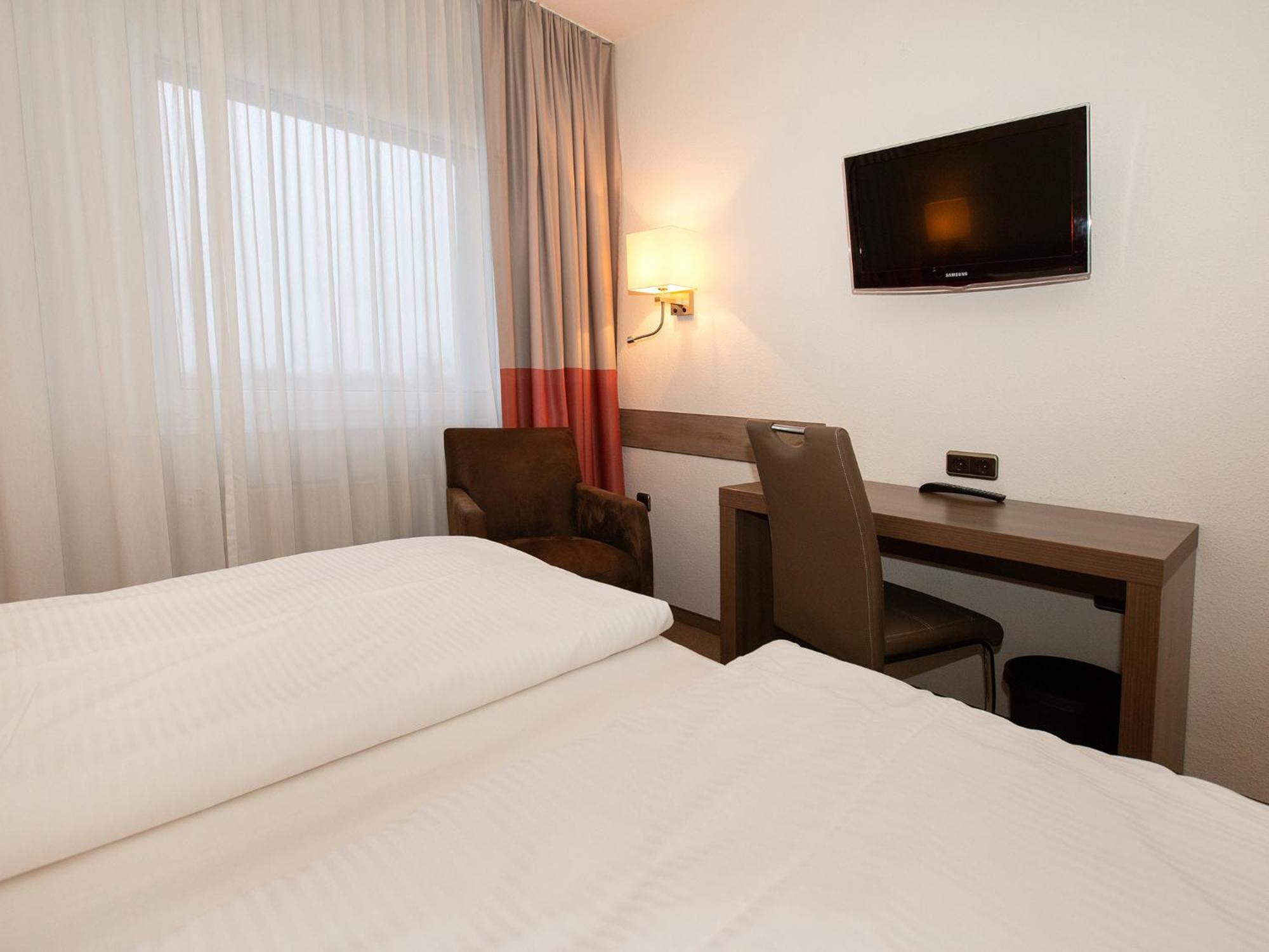 Hotel Am Gorzberg Greifswald Ngoại thất bức ảnh