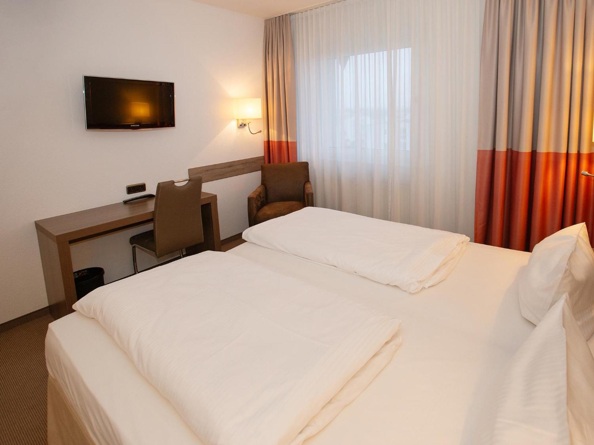 Hotel Am Gorzberg Greifswald Ngoại thất bức ảnh