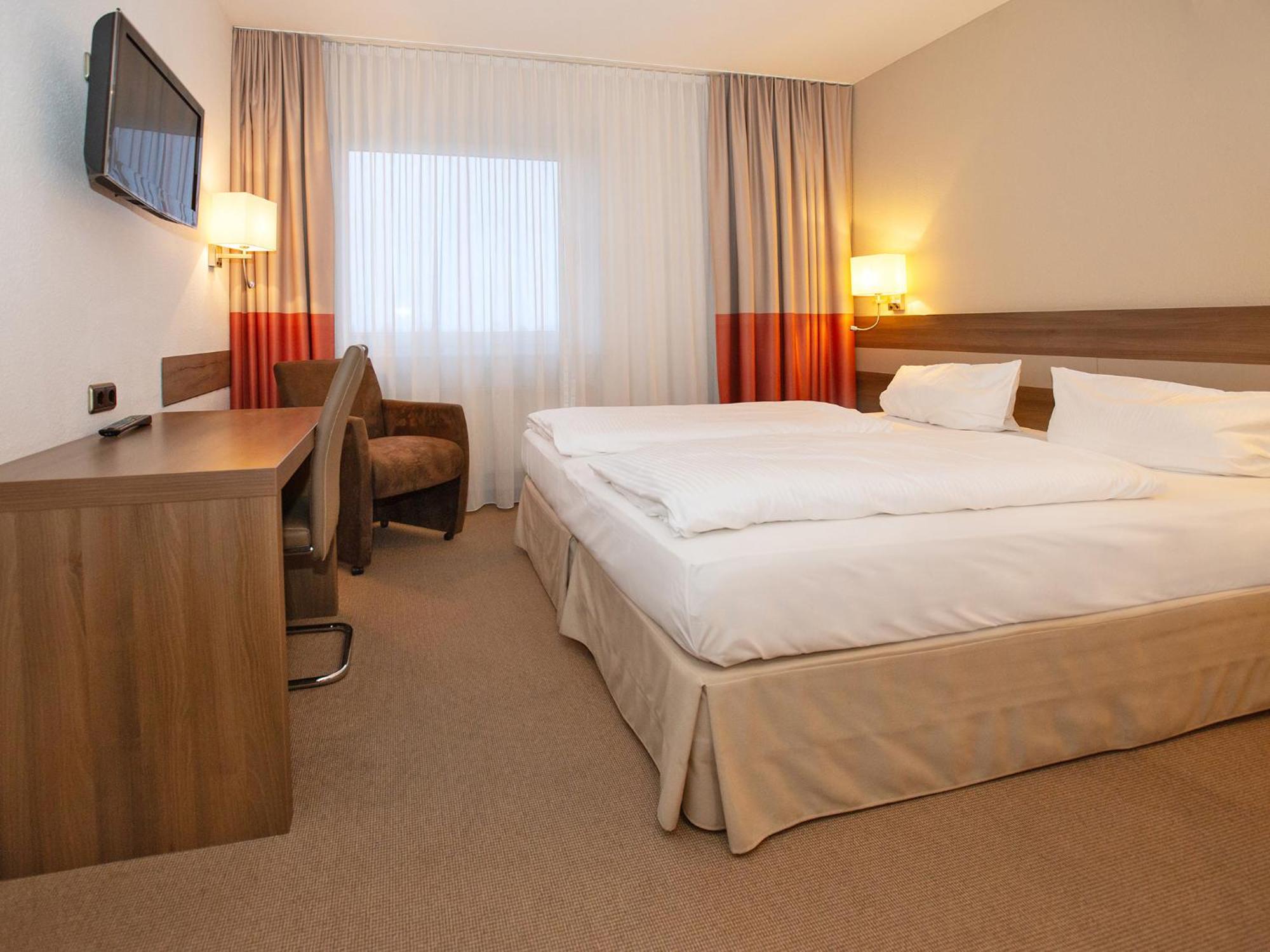 Hotel Am Gorzberg Greifswald Ngoại thất bức ảnh